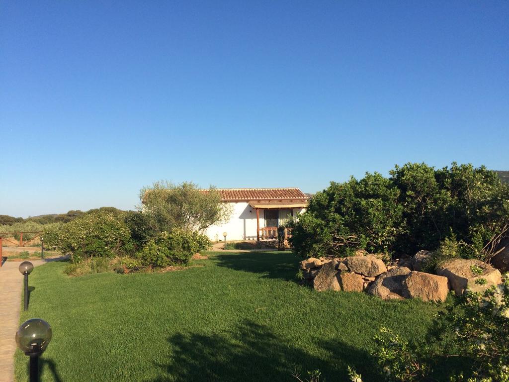 Вилла Agriturismo Mieleamaro Ольбия Экстерьер фото