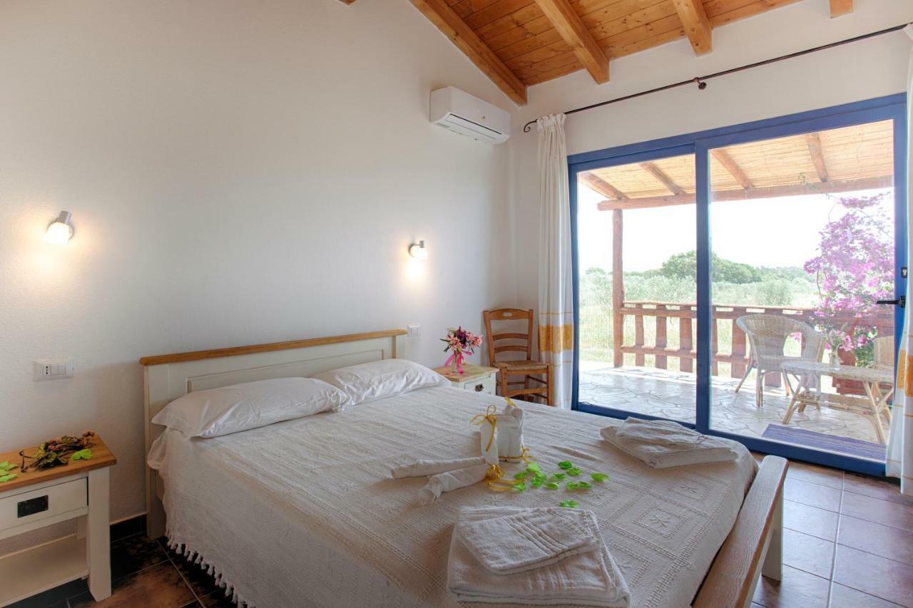 Вилла Agriturismo Mieleamaro Ольбия Экстерьер фото